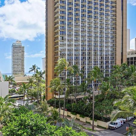 Вилла Waikiki Banyan By Darmic Oahu Экстерьер фото
