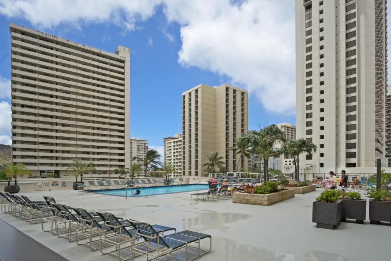 Вилла Waikiki Banyan By Darmic Oahu Экстерьер фото