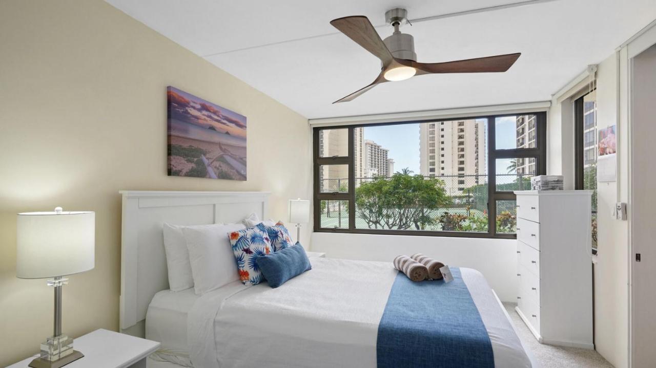 Вилла Waikiki Banyan By Darmic Oahu Экстерьер фото